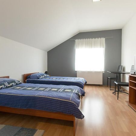 Guesthouse Capistro Bilje Luaran gambar