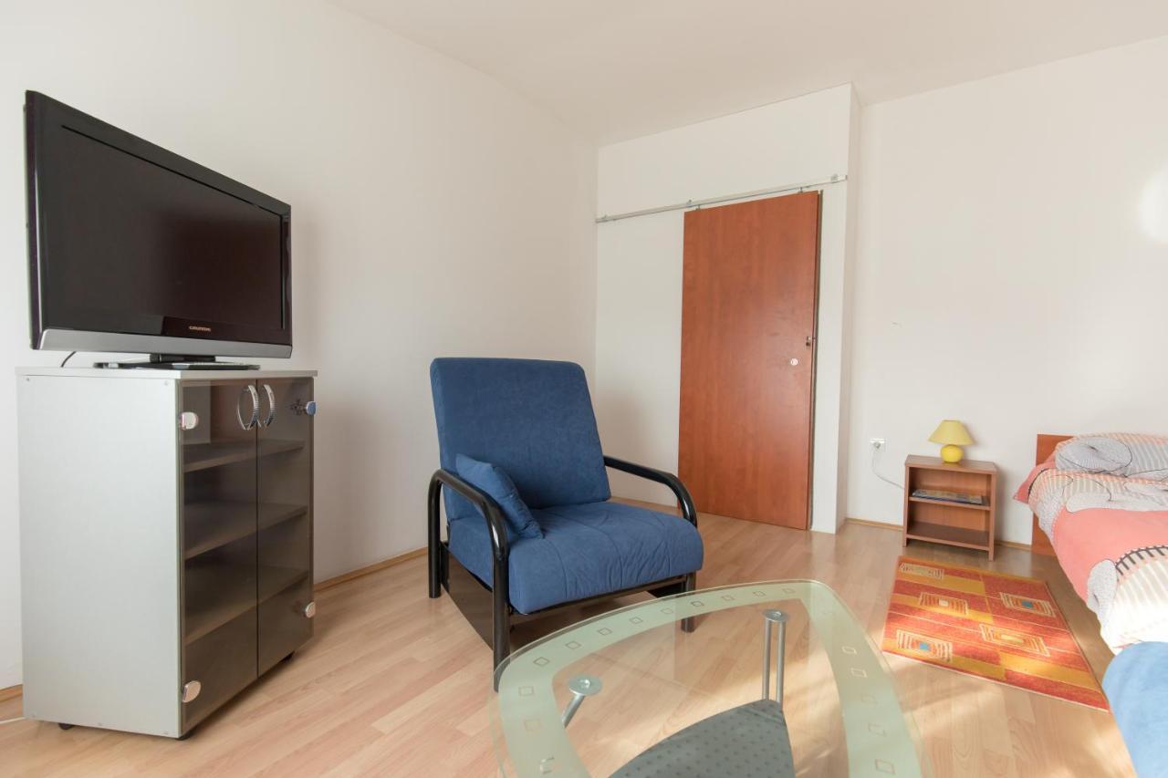 Guesthouse Capistro Bilje Luaran gambar
