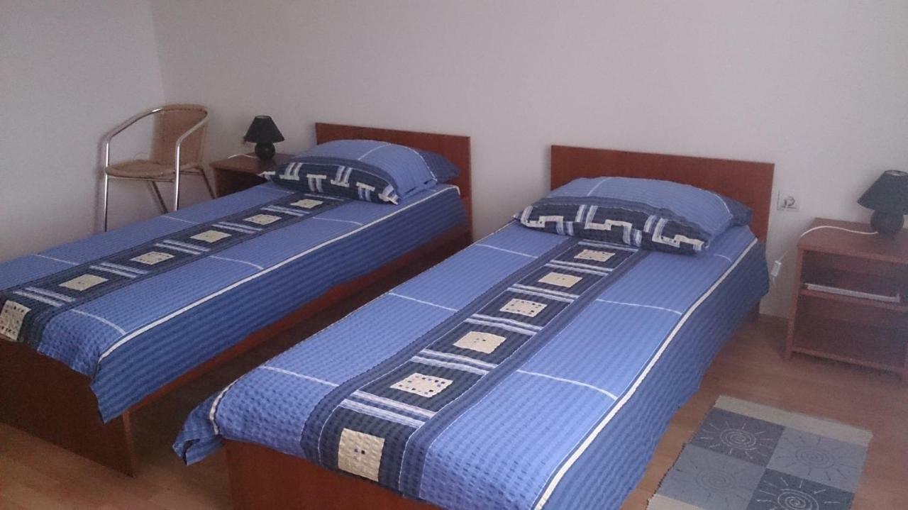 Guesthouse Capistro Bilje Luaran gambar